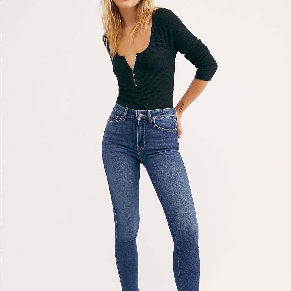 Free People | High Waisted Jegging Destructed Hem